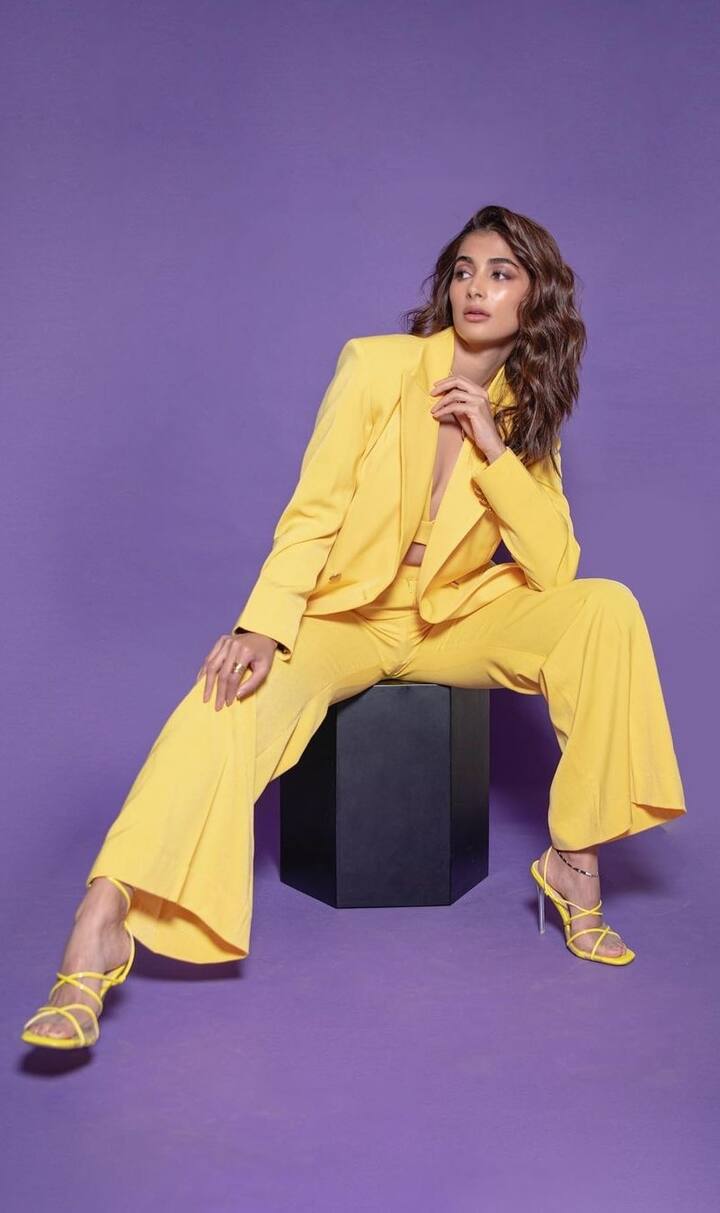 நட்சத்திர பட்டாளம் கூட்டிகொண்டு வந்தாய்