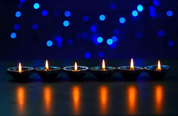 Diwali In Ayodhya Yogi government will celebrate grand festival of lights in Ayodhya today Diwali In Ayodhya: अयोध्या में भव्य दीवाली मनाने की हुई शुरुआत, आरती और लेजर शो की प्रदर्शनी, आज 12 लाख दीये जलाकर बनेगा रिकॉर्ड