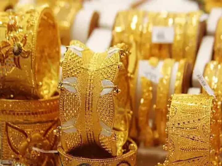Gold-Silver Price Today: Ahmedabad, Rajkot, Surat, Bhavnagar 23 March 2022 Gujarat Gold-Silver Price Today: गुजरात में 22 कैरेट गोल्ड खरीदना हुआ सस्ता तो 24 कैरेट ने रुलाया, जानिए- क्या हैं आज सोने-चांदी के ताज़ा रेट?