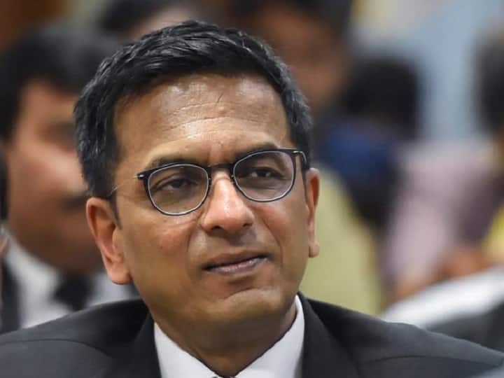 Delay In Communicating Bail Orders Affects Liberty, Needs Redressal At 'War Footing' : SC Judge Chandrachud Delay In Communicating Bail Orders Affects Liberty, Needs Redressal At 'War Footing' : SC Judge Chandrachud