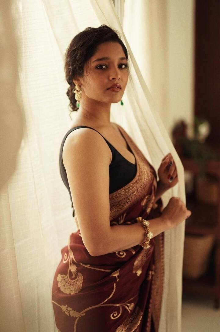 பேசாம நீ போனா நெஞ்சுக் குழி தாங்கல