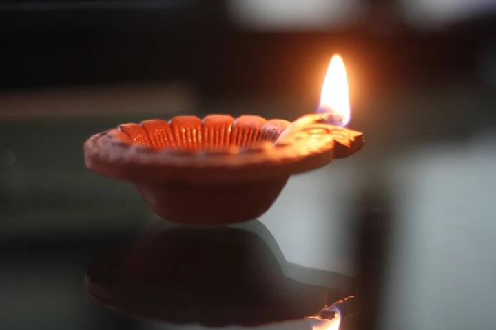 দীপাবলি। আলোর উৎসব। মেতে উঠেছে গোটা দেশ।