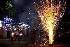 Crackers: পরিবেশ বান্ধব বাজি পোড়ানোয় সময় বেঁধে দিল রাজ্য সরকার, জেনে নিন কখন পোড়াতে পারবেন বাজি। Bangla News