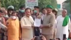 Noida breaking : सांसद का घेराव करने वाले किसानों पर केस दर्ज | ABP Ganga