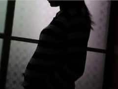 Hyderabad Crime: అమ్మానాన్నలు చేసేది పాడుపనులు.. కుమార్తెకు సైతం ట్రైనింగ్.. చివరికి అడ్డంగా దొరికిపోయి!