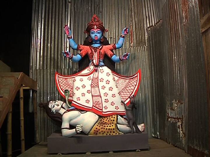 'আরো আলো আরো আলো / এই  নয়নে, প্রভু, ঢালো' - আলোর উৎসবে জ্ঞানচক্ষু খুলে দেওয়ার প্রার্থনা ঈশ্বরের  কাছে। আপনার শুভেচ্ছা বার্তায় থাকতে পারে এটুকুই।