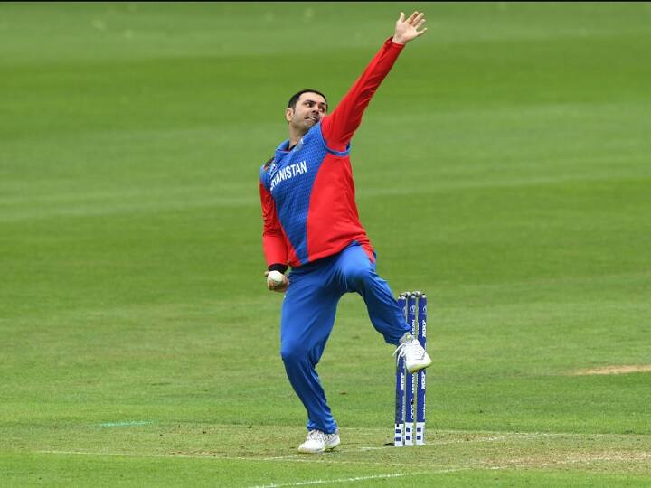 अफगानिस्तान के कप्तान मोहम्मद नबी ने टी20 वर्ल्ड कप में बल्ले और गेंद से अच्छा प्रदर्शन किया है. इसके अलावा उनकी बेहतरीन कप्तानी ने दुनिया भर में सुर्खियां बटोरी हैं. एक बार फिर भी भारत के खिलाफ टीम को जीत दिलाने की कोशिश करेंगे. देखना दिलचस्प होगा कि वह इस मैच में किस तरह की रणनीति अपनाएंगे. 