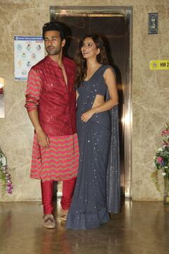 Diwali Bash 2021: सलमान खान की राखी बहन को तलाक देने के बाद गर्लफ्रेंड के साथ दीवाली सेलिब्रेशन में पहुंचा ये बॉलीवुड अभिनेता, पार्टी में मौजूद थे दबंग खान