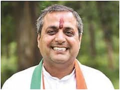 Chhattisgarh News: विधायक ने क्यों की कलेक्टर पर राजद्रोह का केस चलाने की मांग? जानिए क्या है पूरा मामला