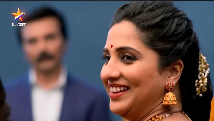 'आई कुठे काय करते' या स्टार प्रवाहवरील प्रसिद्ध मालिकेनं फार कमी वेळातच प्रेक्षकांच्या मनात स्थान निर्माण केलं आहे.