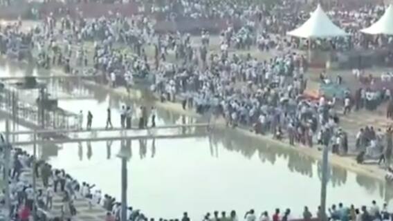 Ayodhya : CM Yogi ने दी Deepotsav की बधाई, विपक्ष पर किए तीखे कटाक्ष, बोले- 'मोदी है तो मुमकिन है'