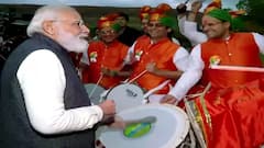 ગ્લાસગોથી વિદાય થતી વખતે ખુદ PM મોદીએ વગાડ્યું ડ્રમ, હાથથી આ રીતે આપી થાપ, જુઓ વીડિયો