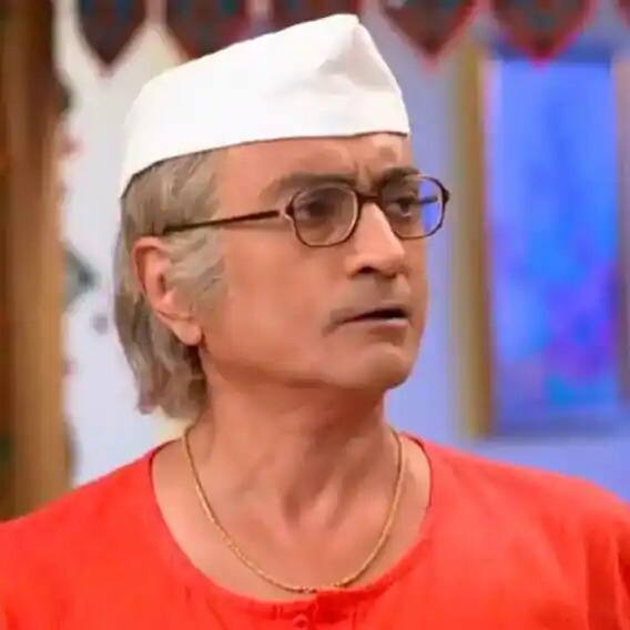 अमित भट्ट: ‘बाबूजी’ बने अमित भट्ट ने इस कॉमेडी शो में जेठालाल के पिता का किरदार निभाया है जिसे दर्शकों द्वारा खासा पसंद किया जा रहा है. मीडिया रिपोर्ट्स की मानें तो तारक मेहता का उल्टा चश्मा से फेमस हुए अमित प्रति एपिसोड 70-80 हजार रुपये चार्ज करते हैं.