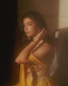 khushi Kapoor Photos: ఖుషీ ఖుషీగా ...ఖుషీ కపూర్