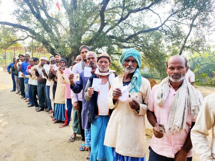 Bihar Panchayat Chunav Live Updates: बांका में 9 बजे तक 12 प्रतिशत मतदान, सीतामढ़ी के मेजरगंज में 9 और बेलसंड में 10 फीसद वोटिंग