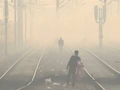 Delhi Air Quality: दिवाली के दिन दिल्ली की एयर क्वालिटी ‘बेहद खराब’, AQI 363 पर पहुंची