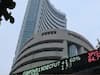 Share Market Cues: पिछले हफ्ते की गिरावट के बाद कैसी रहेगी बाजार की चाल, सोमवार को निवेश से पहले इसे तुरंत पढ़िए