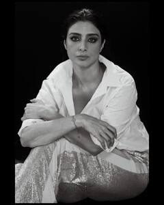 Tabu Birthday : आपल्या अभिनयानं बॉलिवूडमध्ये छाप सोडणारी अभिनेत्री तब्बूचा आज 51वा वाढदिवस...
