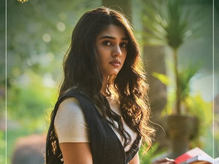 New Update from Shyam singha roy, Tweets Nani ShyamSinghaRoy: ముచ్చటగా ముగ్గురు హీరోయిన్ల శ్యామ్ సింగ రాయ్... ఏ పాత్రలో ఎవరు?