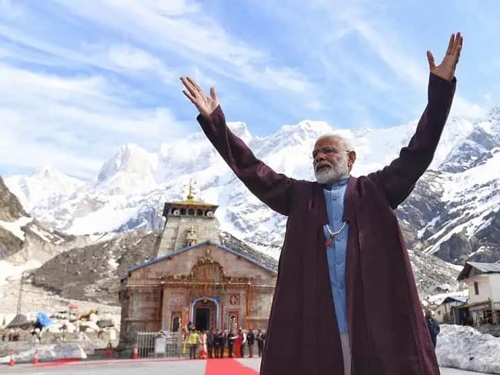 PM Modi Kedarnath Visit Live: केदारनाथ धाम के लिए रवाना हुए पीएम मोदी, 400 करोड़ की परियोजनाओं की देंगे सौगात