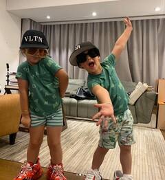 Diwali 2021: দীপাবলিতে দুই সন্তানের সঙ্গে ফোটোশ্যুট কর্ণ জোহরের