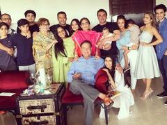 Salman Khan से लेकर Shraddha Kapoor तक, अपने पेरेंट्स के साथ रहना पसंद करते हैं यह स्टार्स !