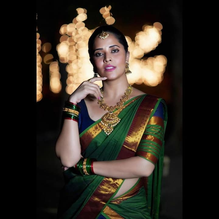 బుల్లితెరపై హాట్ యాంకర్ గా దూసుకుపోతుంది అనసూయ. (Courtesy: Instagram)