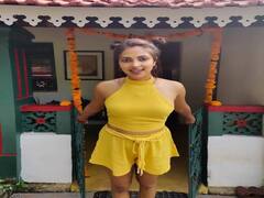 Amala Paul Diwali Clicks | நீ சிரித்தால் தீபாவளி... அமலா பால் க்ளிக்ஸ்