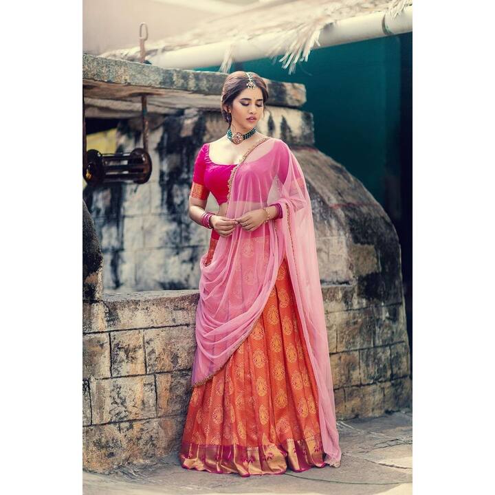 నభా నటేష్ హాట్ పిక్స్ (Image credit: Instagram)