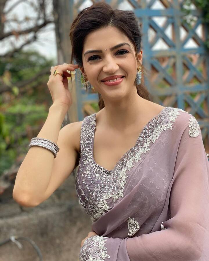 హ్యాపీ బర్త్ డే మెహ్రీన్ (Image Credit/ Mehreenpirzadaa Instagram)