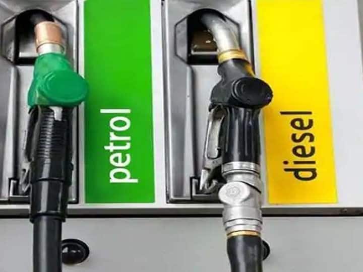 Petrol-Diesel Price: Petrol prices are expensive in Delhi compared to NCR, Ghaziabad, Noida, Faridabad, Gurgoan Petrol-Diesel Price: जानें, नोएडा, गाज़ियाबाद, फरीदाबाद, गुड़गांव के मुक़ाबले दिल्ली में कितना महंगा है पेट्रोल?
