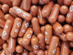 Corona Pill: తొలిసారి కరోనాకు చెక్ పెట్టేందుకు టాబ్లెట్... బ్రిటన్ ఆమోదం