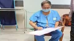 Subrata Mukherjee: উডবার্ন ওয়ার্ডে চেয়ারে বসেও দফতরের ফাইলে সই করেন 'কাজ পাগল' সুব্রত মুখোপাধ্যায়| Bangla News