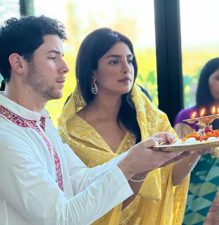 Sharing the post, Priyanka wrote, “With the blessings of Goddess Mahalakshmi we invite Her grace and abundance into our home. Happy Diwali”. (Image courtesy - @priyankachopra/Instagram)