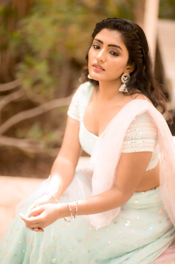 நான் பாலைவனத்தின் விதை போல் நீ பருவம் தந்த மழை போல்
