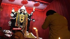 Kali Puja 2021: বাঘাযতীন শক্তি সঙ্ঘে নৈহাটির বড় মা-র আদলে প্রতিমা | Bangla News