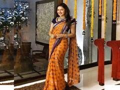 Bhagyashree Video: साड़ी पहनकर Bhagyashree ने बेटे के गाने पर किया जबरदस्त डांस, वीडियो वायरल