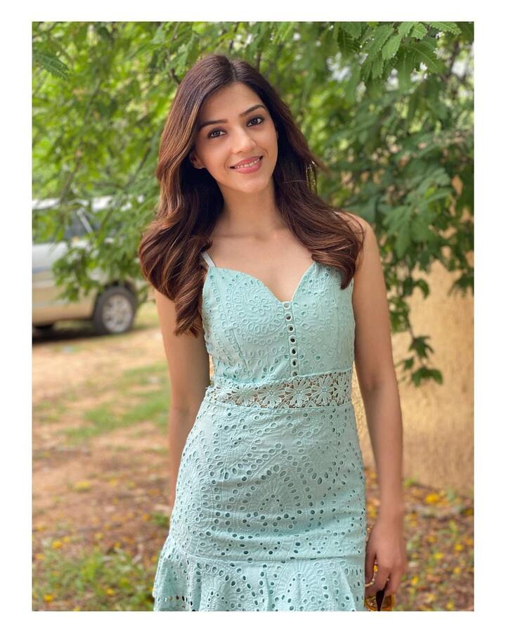 హ్యాపీ బర్త్ డే మెహ్రీన్ (Image Credit/ Mehreenpirzadaa Instagram)