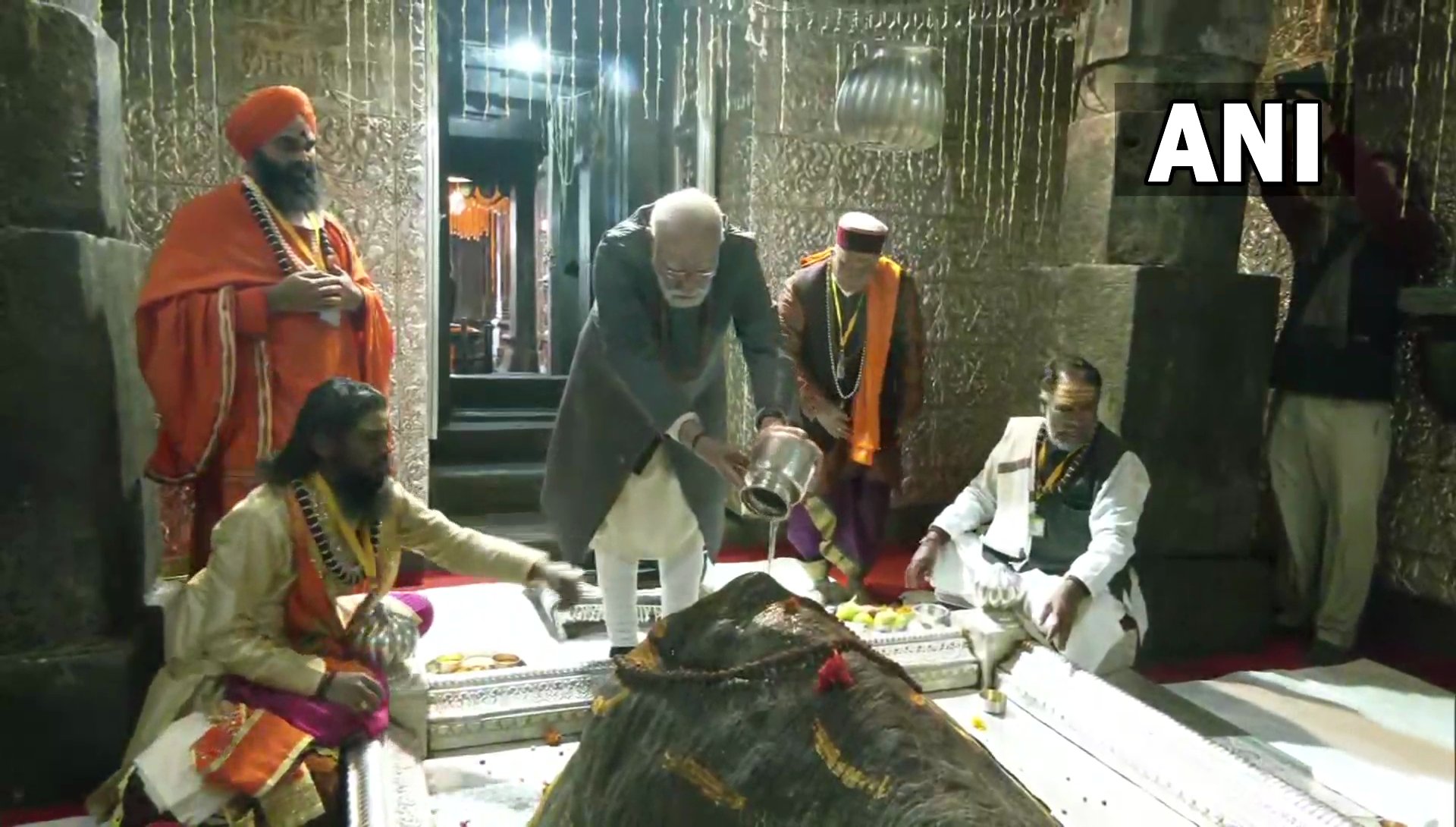 PM Narendra Modi To Visit Kedarnath Today Live Updates, Inaugurate Infra  Projects Worth 140 Cro | PM Modi in Kedarnath Live: केदारनाथ त्रासदी को याद  कर भावुक हुए पीएम मोदी, कहा- यहां