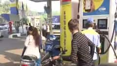 Petrol-Diesel Price, 7 November: స్వల్పంగా పెరిగిన ఇంధన ధరలు.. తెలుగు రాష్ట్రాల్లో పెట్రోల్, డీజిల్ ధరలు ఇవీ..