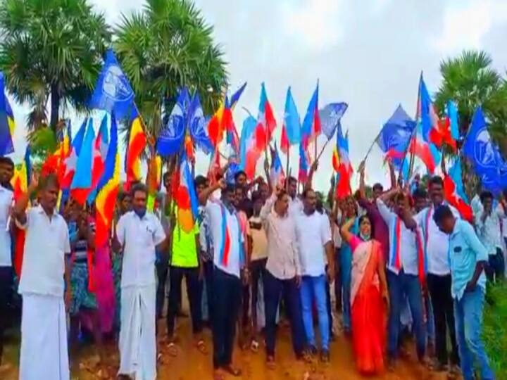 pmk and vck protest combined to conserve natural resources near chengalpattu இயற்கை வளத்தை காப்பாற்ற ஒன்றிணைந்து போராட்டத்தில் குதித்த பாமக, விசிக கட்சிகள்...!