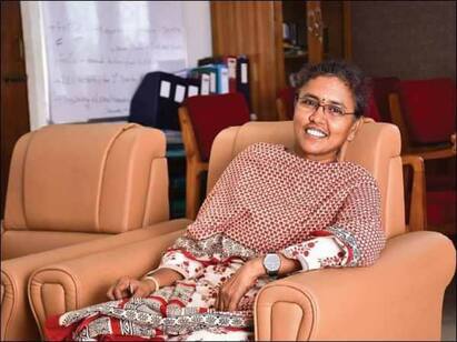 Amutha IAS appointed Principal Secretary, Rural Development ஊரக வளர்ச்சித்துறை முதன்மை செயலாளராக அமுதா ஐஏஏஸ் நியமனம்: மேலும் பலருக்கு புதிய பொறுப்பு!