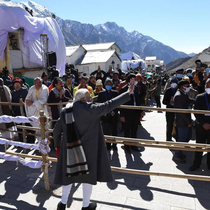 இதையடுத்து கேதர்நாத் கோவிலுக்குச் சென்றார் பிரதமர் மோடி