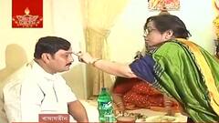 Bhaiphota: যাদবপুরের রিজেন্ট এস্টেটে বোন ও দুই দিদির কাছে ফোঁটা নিলেন বিজেপি নেতা রাহুল সিন্হা। Bangla News