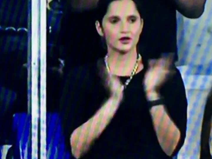 Sania Mirza Celebrates After Shoaib Malik Hits Fastest T20 World Cup Fifty For Pakistan - See Pics Sania Mirza Celebrates After Shoaib Malik Hits Fastest T20 World Cup Fifty For Pakistan - See Pics