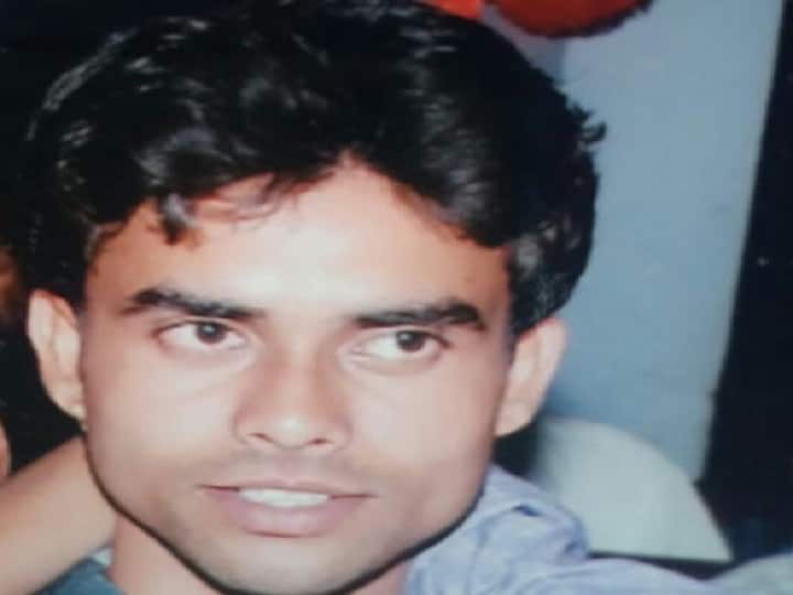 Young Man Murder in jalaun uttar pradesh know in details ann Crime News: युवक ने दोस्त के सिर पर तमंचे से मारी गोली, पुलिस ने आरोपी को किया गिरफ्तार 