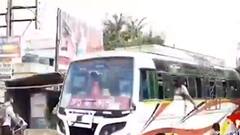 Bangla News: লোকসান কমাতে মবিলের সঙ্গে কেরোসিন মিশিয়ে চালানো হচ্ছে বাস।