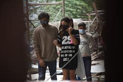 Amid Wedding Rumours, Ranbir, Alia And Neetu Kapoor Clicked At Construction Site Of New House