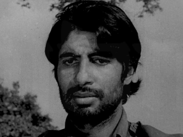 Amitabh Bachchan Celebrates 52 Years In Indian Cinema With A Priceless Throwback PIC Amitabh Bachchan Celebrates 52 Years In Indian Cinema With Priceless Throwback PICS