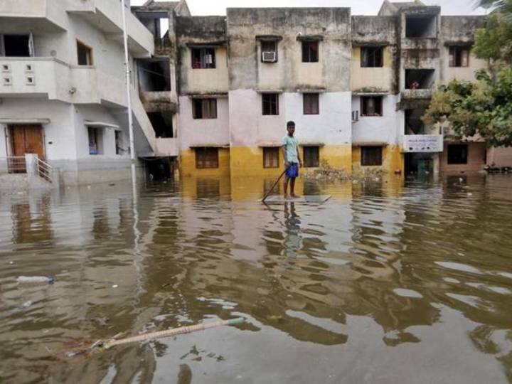 Flood alert issued in Chennai after heavy rains चेन्नईला मुसळधार पावसाने झोडपले; पुराचा इशारा